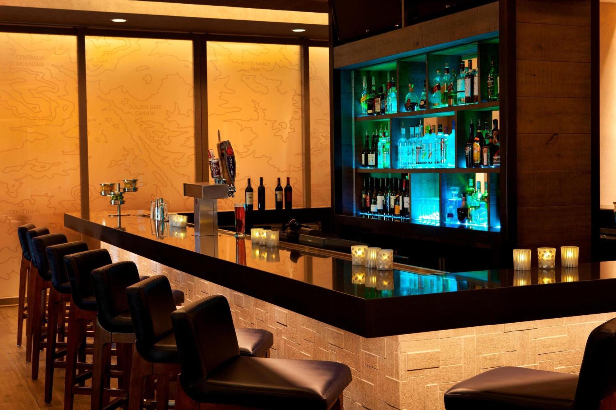 Denver Marriott West Hotel 3*