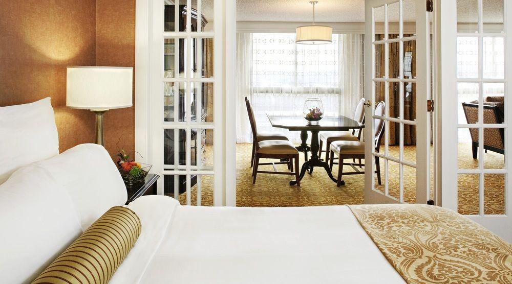 Denver Marriott West 3*
