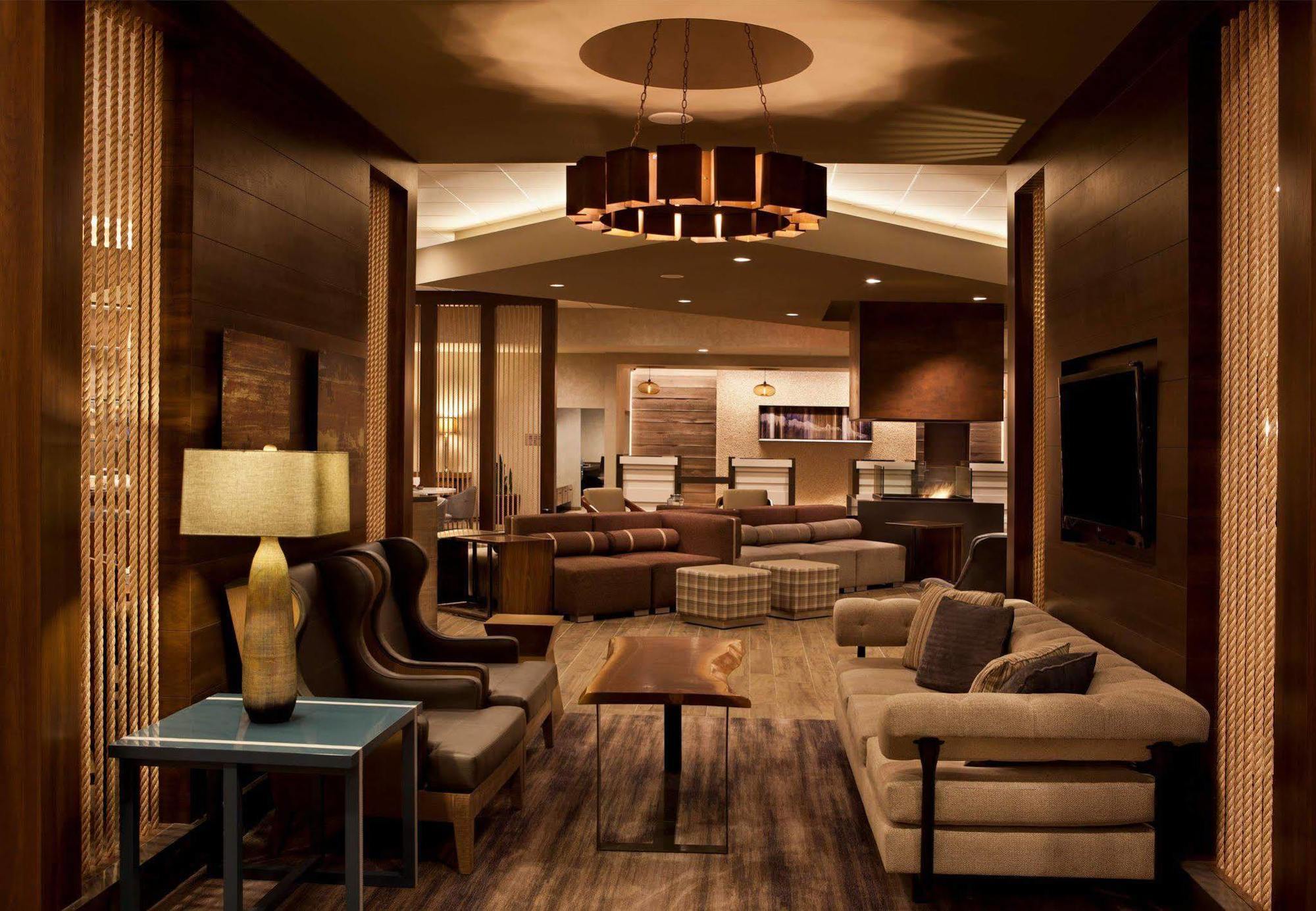 Denver Marriott West Hotel 3*