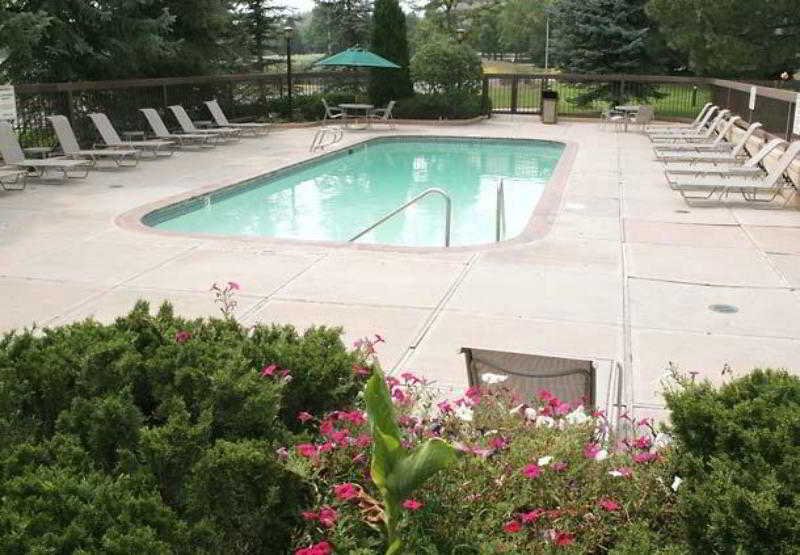 Hotel Denver Marriott West 3*
